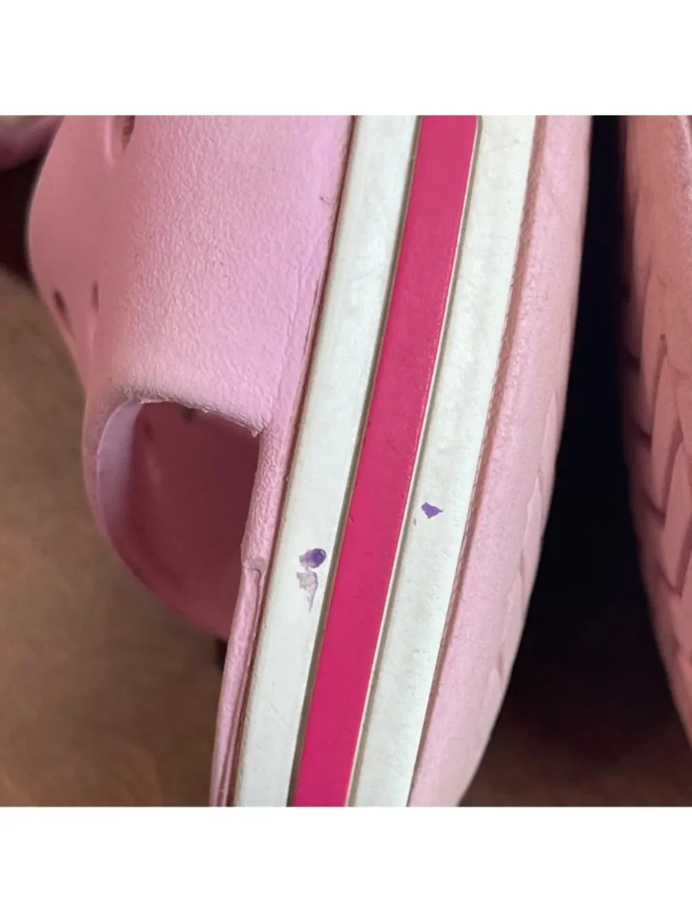 CROCS Crocband Sandals Big Kids Size 1 Pink Waterproof Open Toe Adjustable Strap